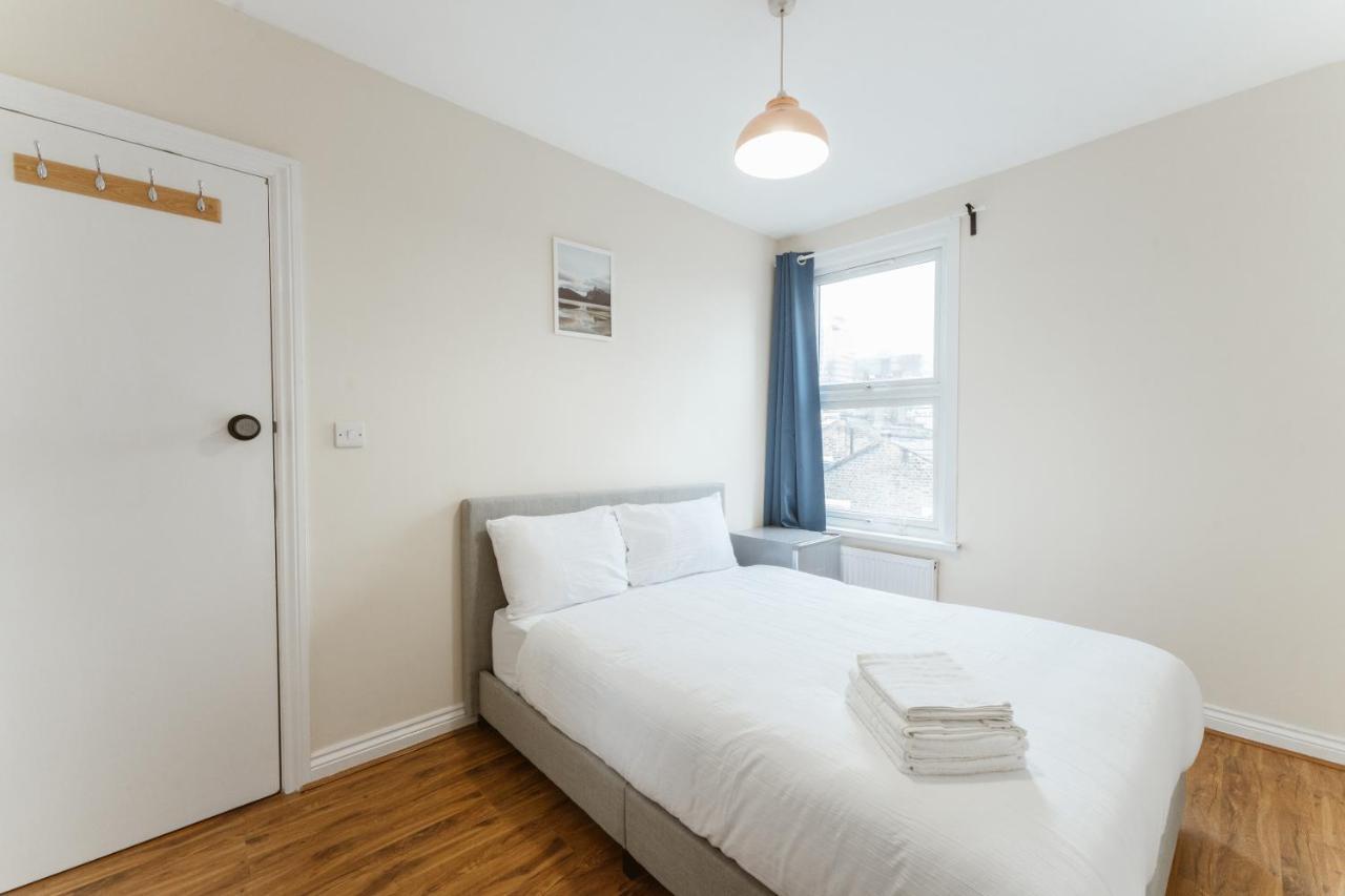 Mile End Rooms 57A Londen Buitenkant foto